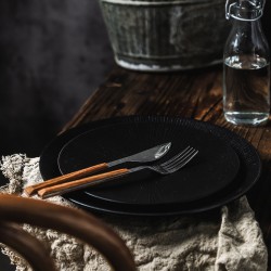 Wholesale Japanese Ceramic Striped Plates 10 Inch Matte Black Dinner Plates for Steak and Pasta