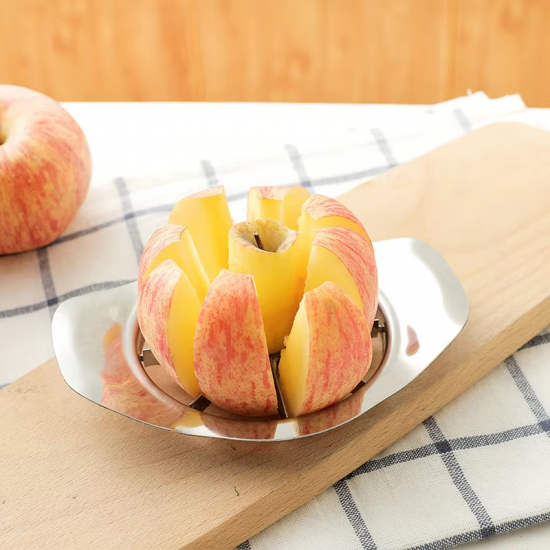 Professional Stainless Steel 8 Blades Handheld Apple Slicer Easy to Use Kitchen Fruit & Vegetable Accessory