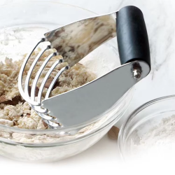 Home and Kitchen Pastry & Dough Cutter Tool Manual Kneading Bread Dough Mixer Stainless Steel Dough Blender with TPR Handle