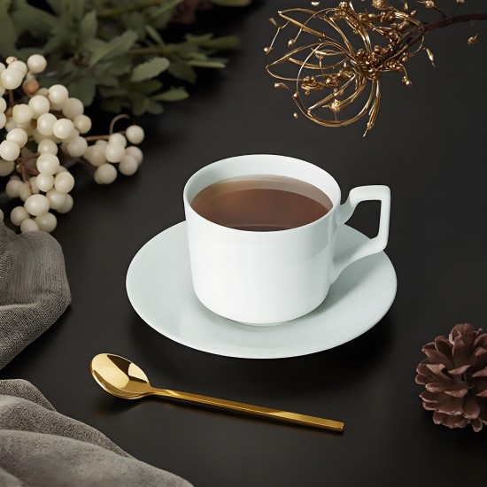 High-end Hotels Plain White Tea Cup and Saucer Set Fine Bone China Classic Coffee Teacup Set