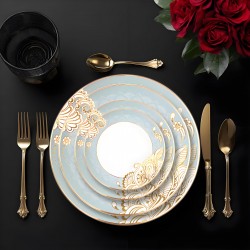 Luxury Gold Rim Arabic Royal Charger Plates Blue and White Floral Dinner Plates Bohemian Fine Bone China Dishes for Wedding