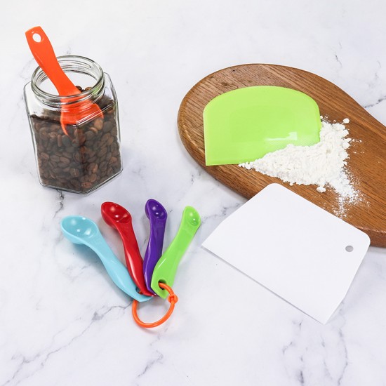 Hot Sale Baking Tools 7 Piece Dough Scrapper Bowl Cutter Multipurpose Food  Plastic Scrappers and Measuring Spoons Set